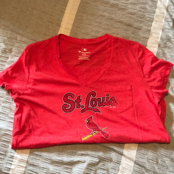 Woman’s STL Cardinals T-shirt - Picture 4 of 4
